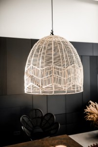 Rattanowa lampa Morgan - kolory, rozmiary