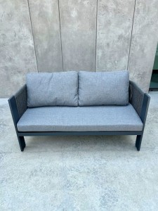 Sofa dwuosobowa Leone IV szary | Monnarita