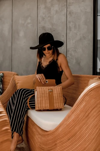 Zestaw rattanowy Tegal 4 -częściowy koniak I Monnarita