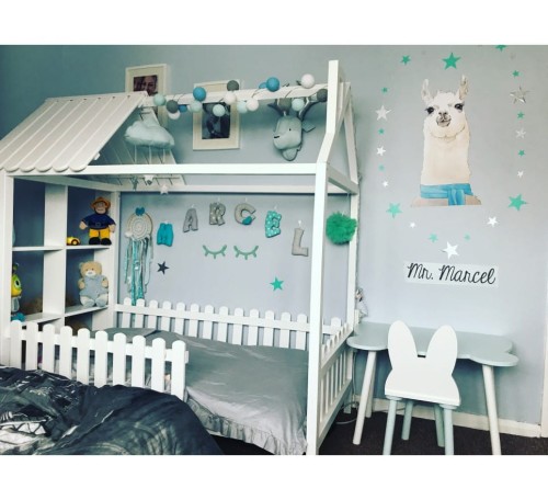 Łóżko domek Farm z drewna bukowego