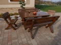 Zestaw ogrodowy Bawarski - stół 160 cm, 2 ławki 150 cm i 2 krzesła - Drewno olchowe 