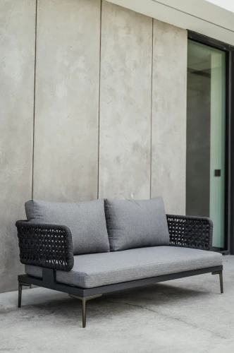 Sofa aluminiowa dwuosobowa Tiziano szara | Monnarita