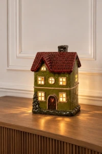 Kamienica LED ceramiczna - zielona z choinką i czerwonym dachem
